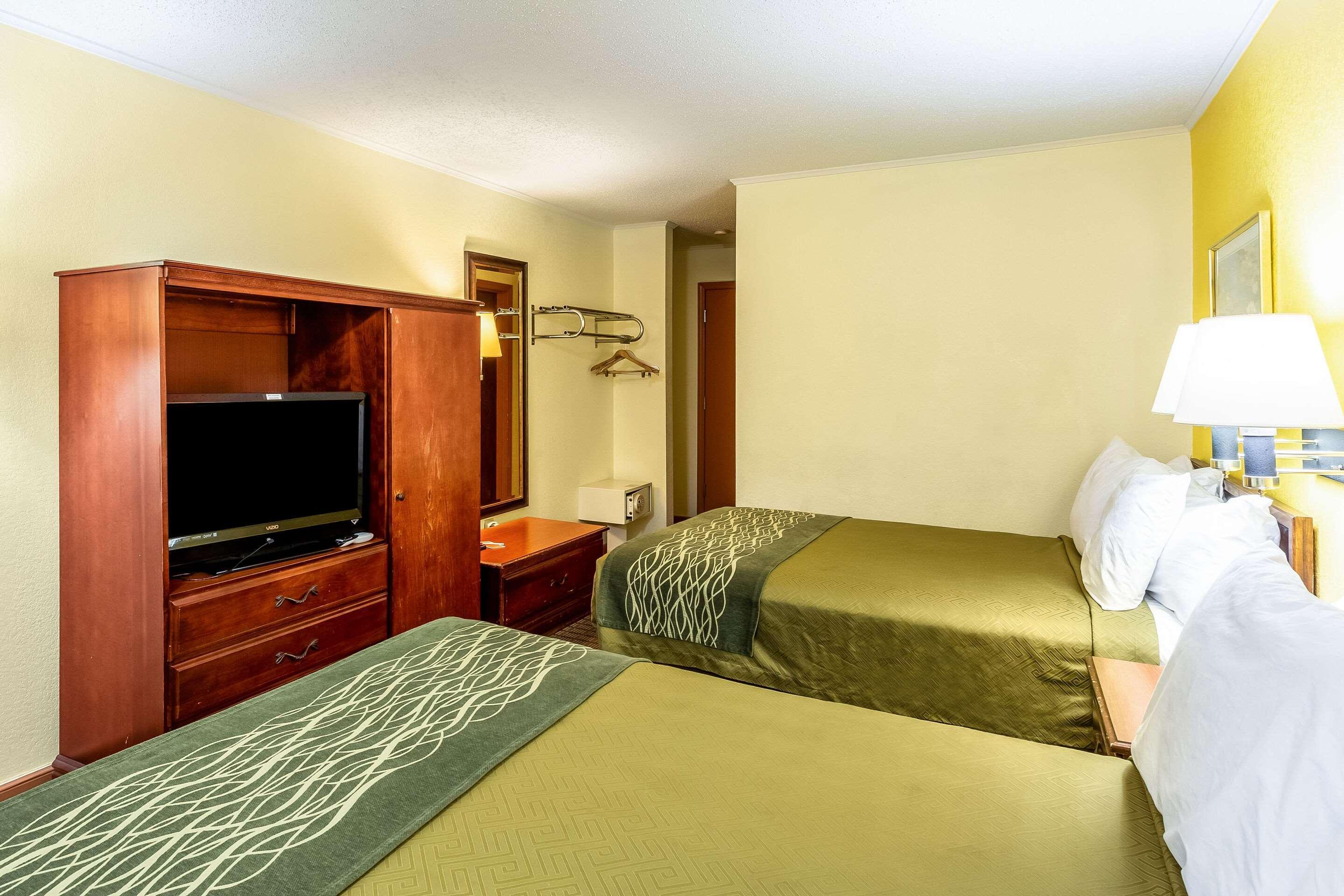 Econo Lodge Morgantown Esterno foto