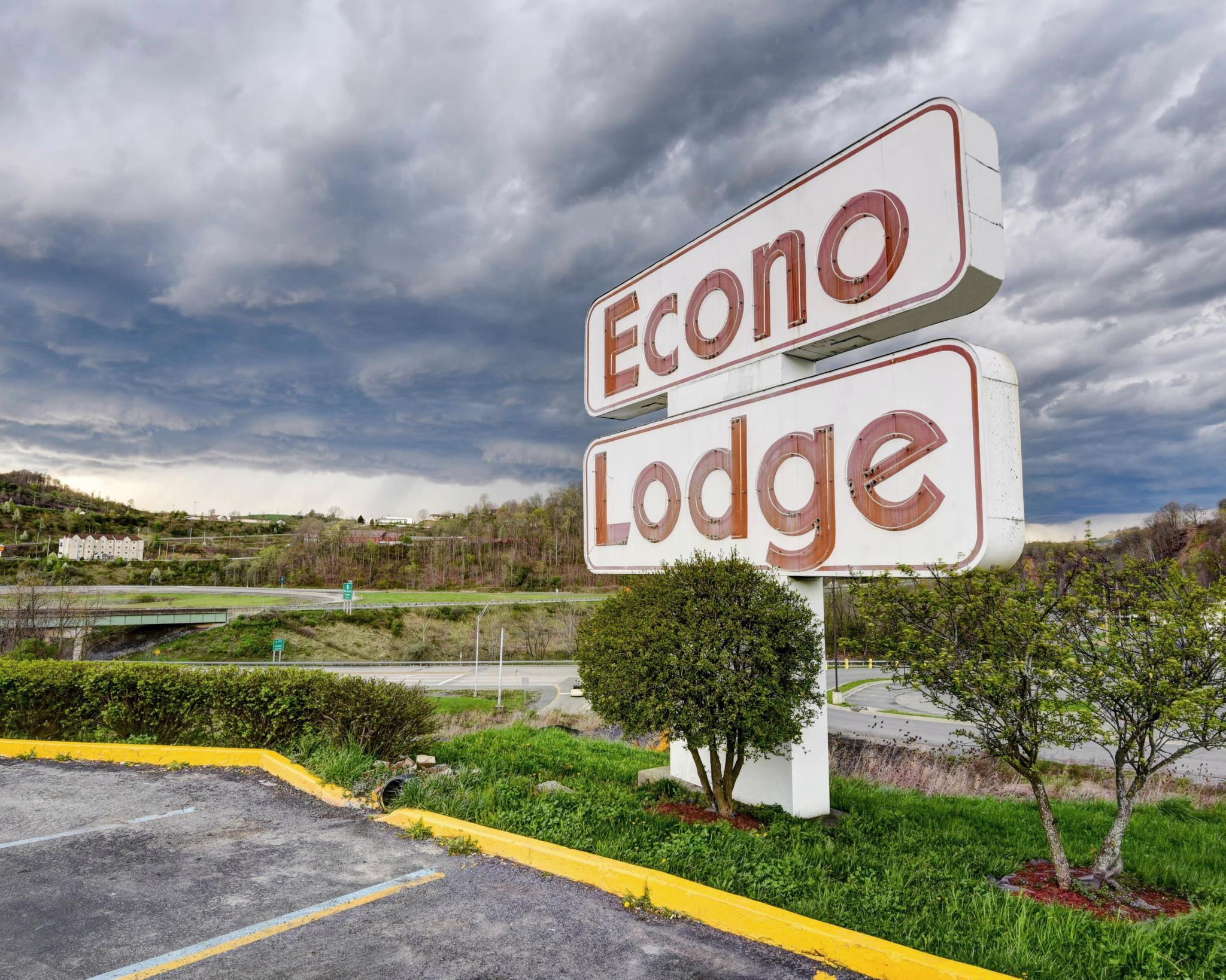Econo Lodge Morgantown Esterno foto